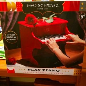 F A O Schwarz Play Piano